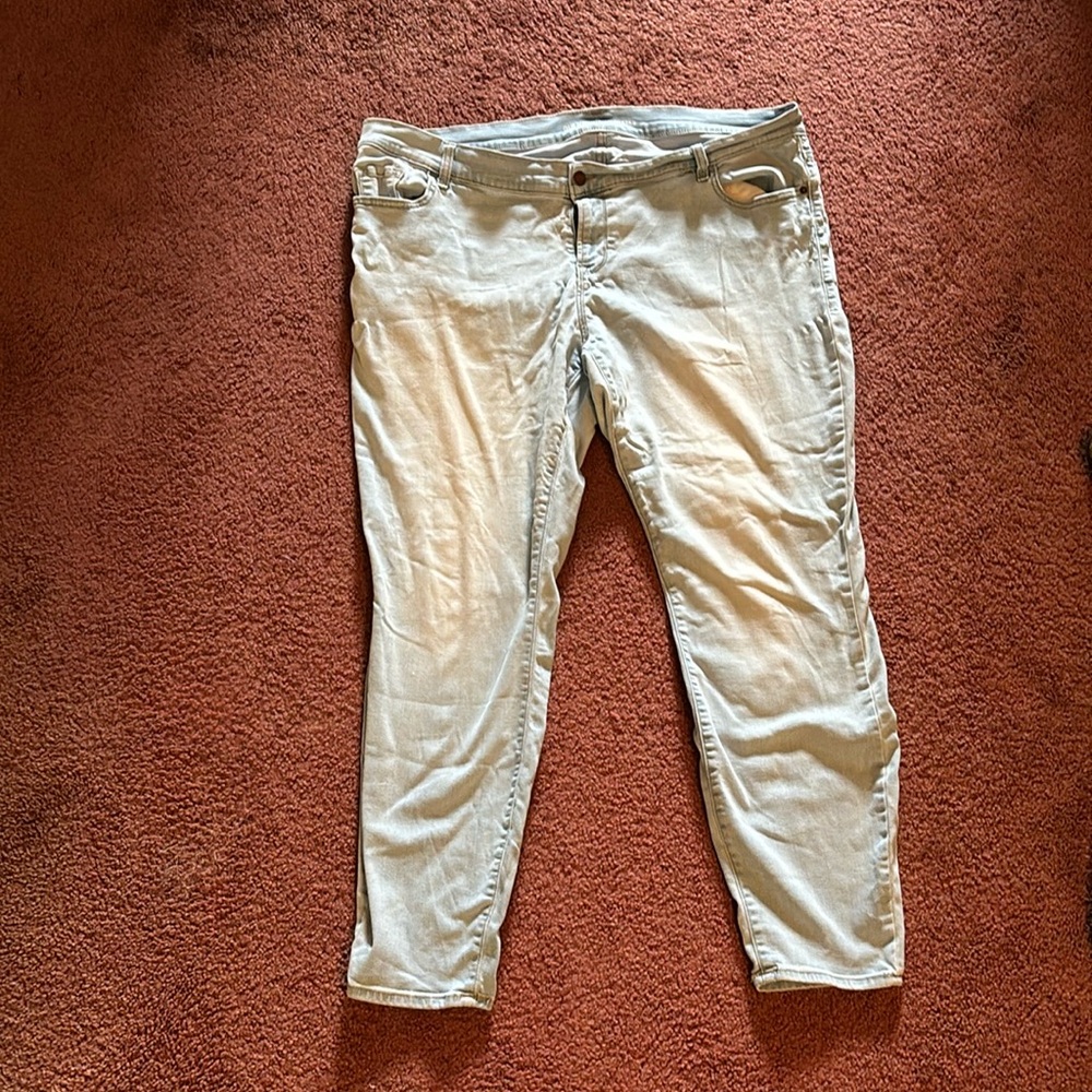 Old Navy Rockstar women’s jeans
